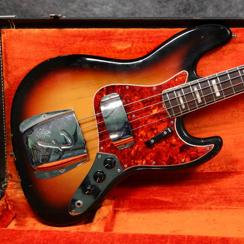 1968 Fender Jazz Bass - Sunburst - OHSC - Very Good