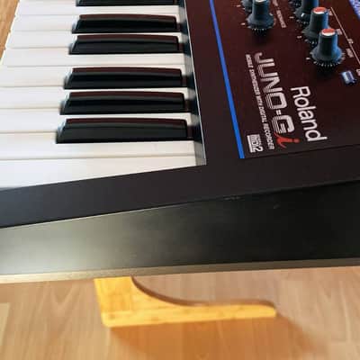 ROLAND JUNO Gi Mobile Synthesizer with Digital Recorder Synth Keyboard Good Condition image 8