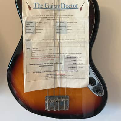 Fender Active Jazz Bass - Deluxe Series - 2001 image 9