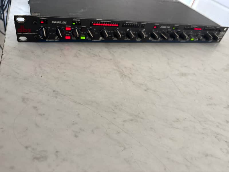 dbx 1066 Dual-Channel Compressor / Limiter / Gate 2010s - Black image 1