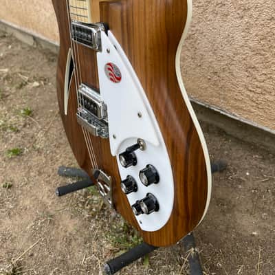 Rickenbacker 360W 2014 - Present - Walnut image 4