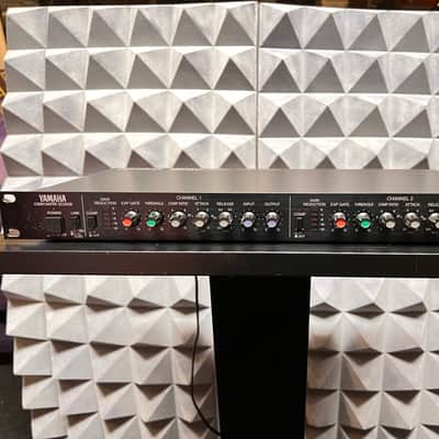Yamaha GC2020B