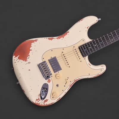 Dhatarattha HSS Strat-Style – Cream Nitro Relic image 1