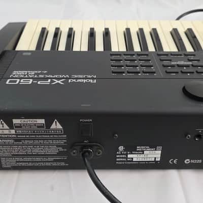 Roland XP-60 61-Key 64-Voice Music Workstation Keyboard 1998 - 2003 - Black image 8