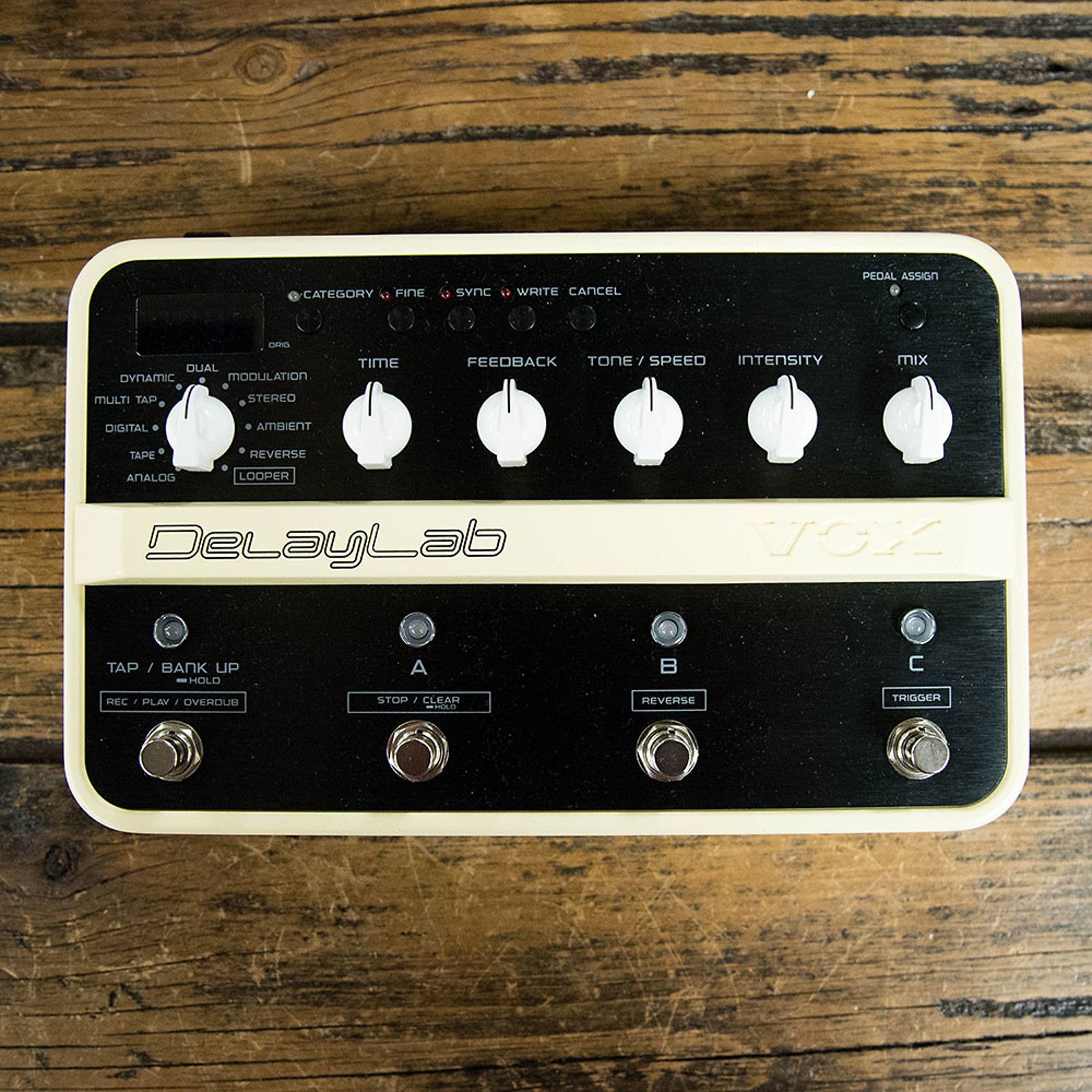 Vox DelayLab Guitar Pedal | Reverb