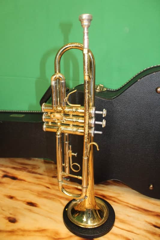 Bach Liberty Trumpet w/Case (China) image 1