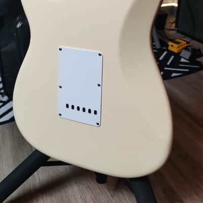 Fender Jimi Hendrix Stratocaster MN - Olympic White image 8