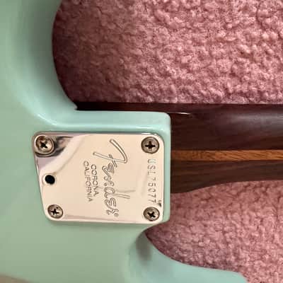 Fender Limited Edition American Professional Stratocaster with Rosewood Neck 2017 - Daphne Blue image 10