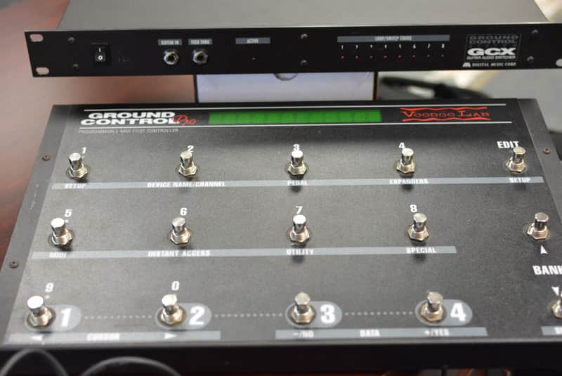 voodoo lab / cgx GCX Guitar Audio Switcher and Ground control pro