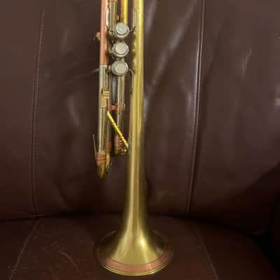Getzen Super Deluxe Bb Trumpet (1957) SN 78838 (100% lacquer - gold tint)(professional) image 4