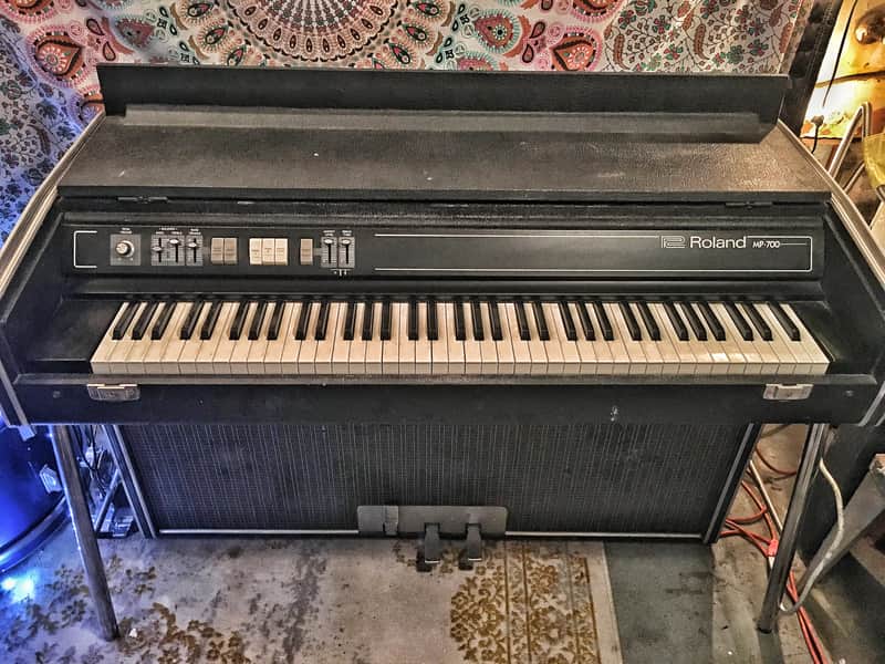 Roland | - MP-700 Piano 0 Keyboard Works! Amp⁄Speaker, Mp-100 &amp