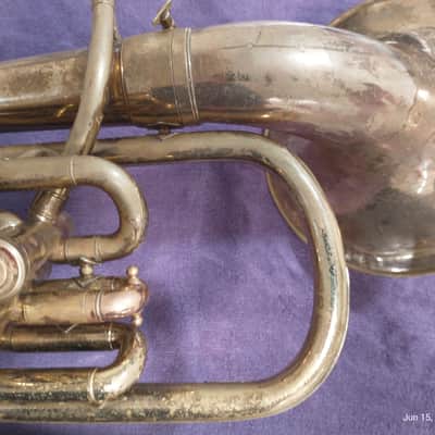 The Martin baritone horn 1940s-1960s - lacquered brass - for parts or repair image 17
