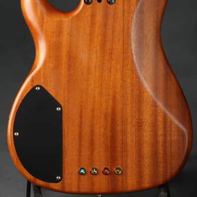 Fender Precision Bass Lyte Deluxe image 3