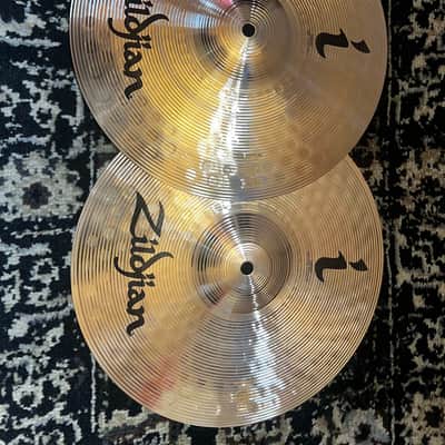 Mint Zildjian 13" I Family Hi-Hat Cymbals (Pair) - Traditional image 1