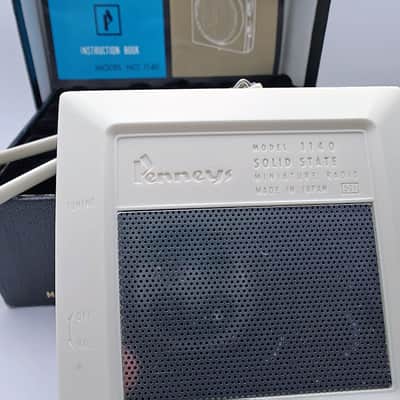 Rare PENNY’S (TOSHIBA) 1140 Miniature Transistor Radio - Works, Japan image 7
