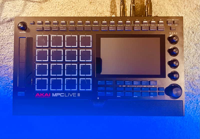 Akai MPC Live III Standalone Sampler / Sequencer 2025 - Present - Black image 1