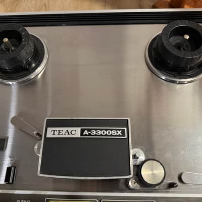 TEAC A-3300SX 1/4" 4-Track Reel to Reel Tape Recorder 1970s - Silver image 2