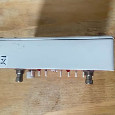 Electro-Harmonix POG2 Polyphonic Octave Generator 2009 - Present - Red / White image 5