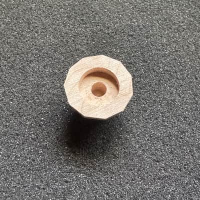 Guilford 4A Quilted Maple 1122 Facet Cut Volume/Tone potentiometer knob - 1.5mm set Screw / 6mm shaft image 3