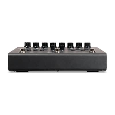Blackstar ID X Floor One Multi Effects Pedalboard with Amp Modeling, 35+ Effects and USB-C Interface (Black) image 2
