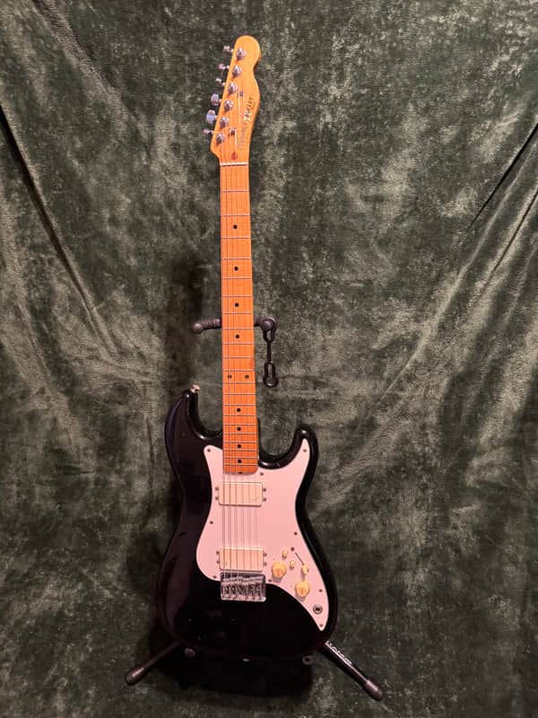 Fender Squier Bullet H2 1983 Black