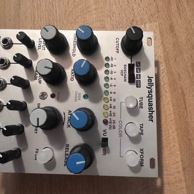 MINT Intellijel Jellysquasher Analog Compressor / Tone Shaper / Filter Eurorack SVF image 5