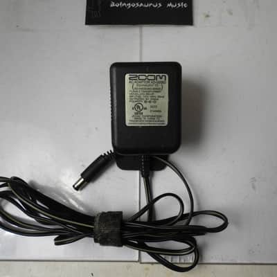 OEM Zoom AD-006D 9-Volt DC Power Supply Effects Pedal Adapter Original image 1