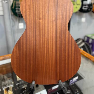Taylor A12 Academy Series, Grand Concert Acoustic, Natural image 6