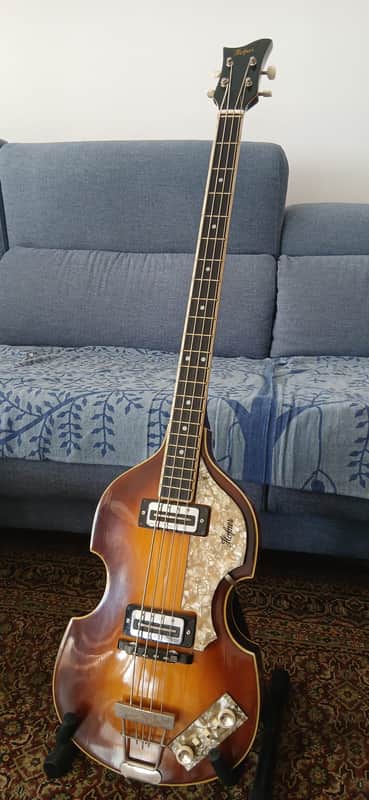 Bajo Höfner. Mod. 500/1. Fabricado en 1969 image 1