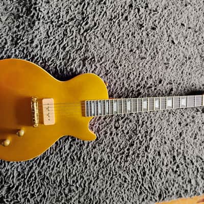 King Les Paul style - Gold image 3