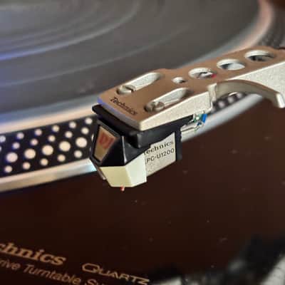 Technics SL-1200MK5G Black color Analog DJ Turntable image 6