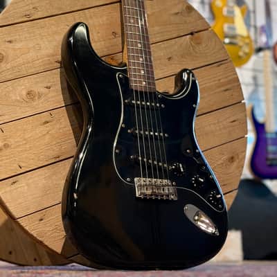 Fender Stratocaster 1977 - Black image 3