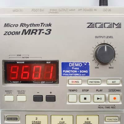 Zoom MRT-3 Micro Rhythm Trak Silver Drum Rhythm Machine 000856 image 3