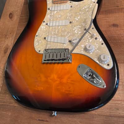 Fender Strat Plus Electric Guitar | Reverb