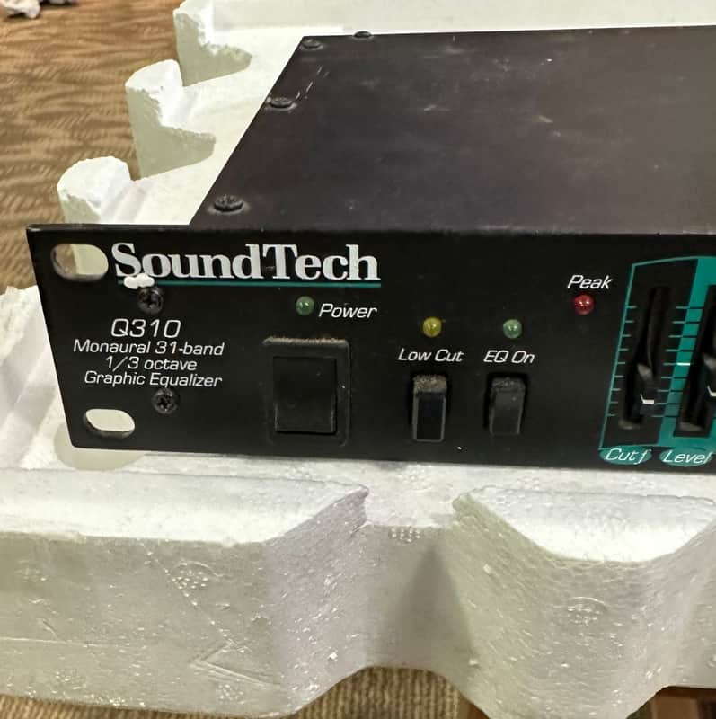 Soundtech Q310 equalizer 2020 - Black image 1