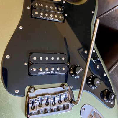 Fender Stratocaster 1998 - Jade Green image 16