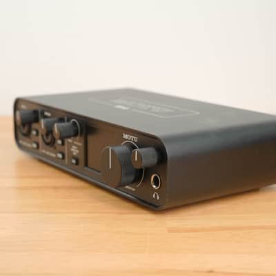 Motu M4 Interface image 3