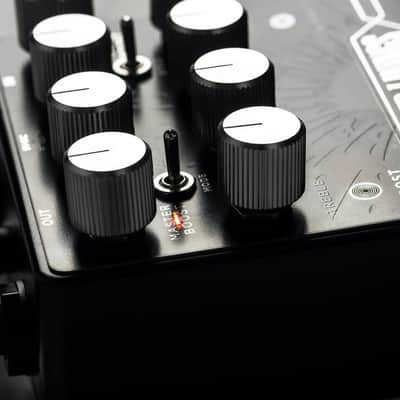 DSM Humboldt Silver Linings Drive/Preamp Engine Guitar Pedal image 7