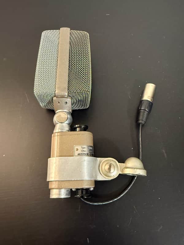 AKG D 30 Dual Diaphragm Dynamic Microphone 1960s - Matte image 1