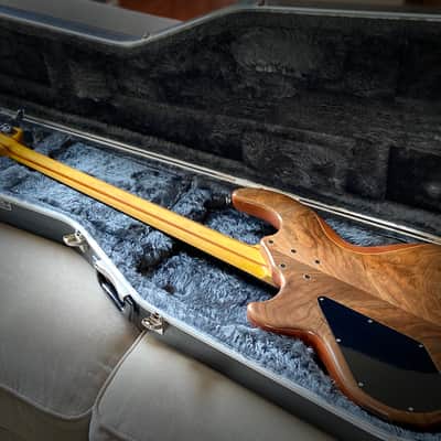 Wal Mk2 4-string (w/ Mk3 neck joint!) OHSC image 2