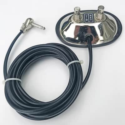 Fender Footswitch VIB/REV Dual Button 1/4 Stereo Jack New-Old Stock image 1