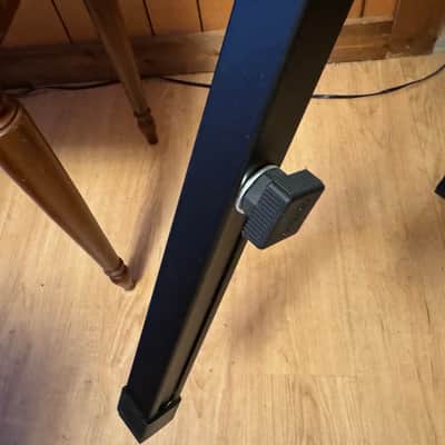 Quik-Lok WS650 WS-650 Table mixer console keyboard DJ Stand heavy duty support 250lbs quik lok quick lock quiklok image 7