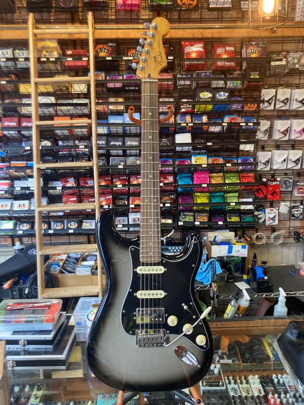 Fender Player Plus Stratocaster HSS with Pau Ferro Fretboard 2021 - Present - Silverburst