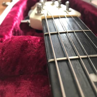 Ovation Breadwinner White image 20