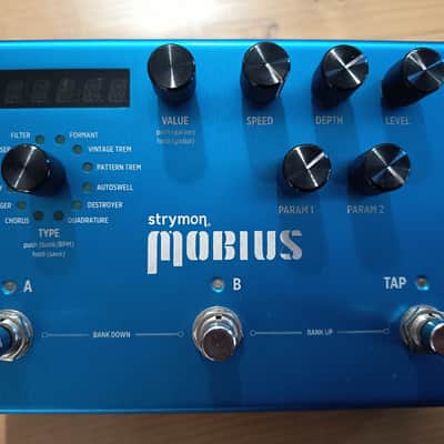 Strymon Mobius 2012 - Present - Blue image 1