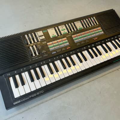 Yamaha PSS-570 FM Synthesizer Keyboard ( YM3812 Soundblaster SEGA 560 )