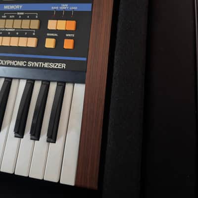 Roland Juno-60 61-Key Polyphonic Synthesizer 1982 - 1984 - Black image 7