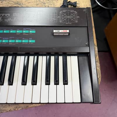 Vintage Yamaha DX7 Digital Programmable Algorithm Synthesizer Synth Keyboard Made in Japan Just Serviced image 5