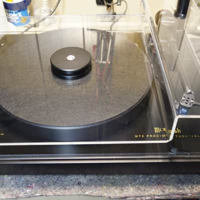 Mcintosh MT2 Turntable image 2