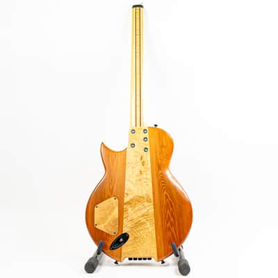 2017 Chris Larkin ASAP DB5 5-String Fretless Headless Bass Guitar w/ 330 Year Old Figured Irish Oak Top, Alumitone Humbucker, RMC Bass Excellence Piezo System, 32” Scale image 16